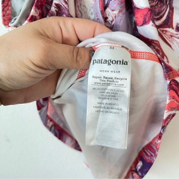 Patagonia swirl tie dye latticeback tank Sz M - Picture 5 of 6